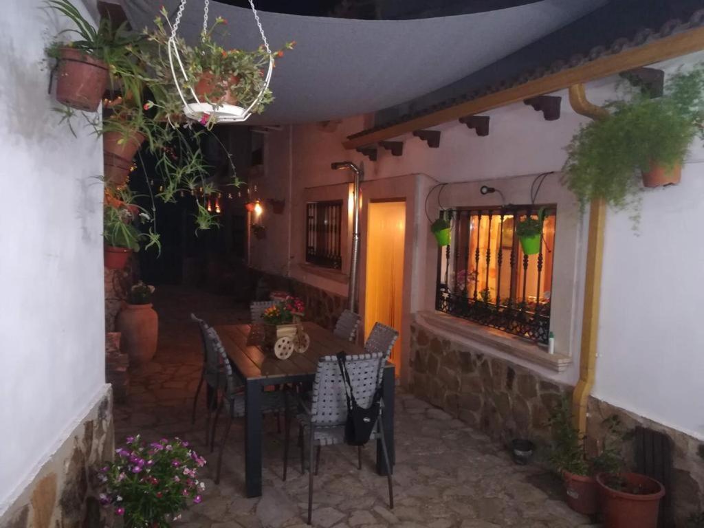 Casa Rural La Piedra Del Cambron Villaverde De Guadalimar Bagian luar foto